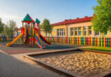 Plac zabaw przy przedszkolu